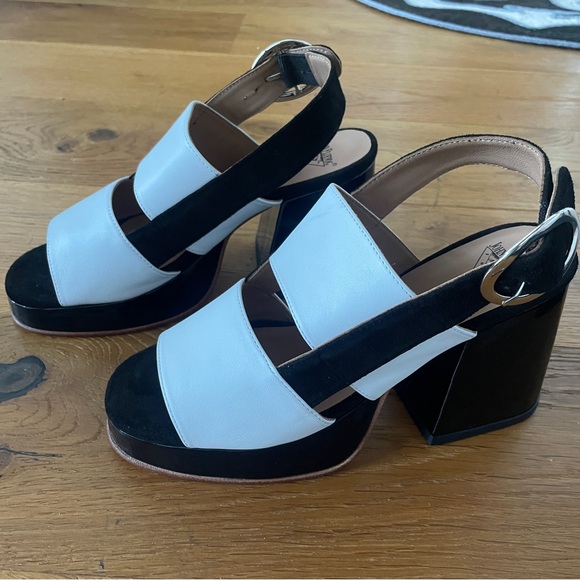 John Fluevog Sandals - Never worn! - Picture 2 of 7